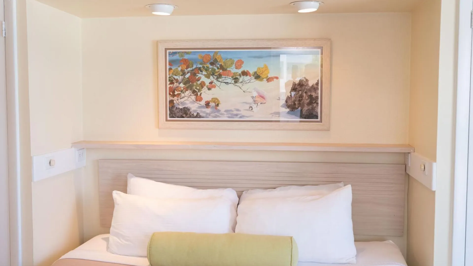 Garden View Villas At Paradise Island Beach Club Creek Village
